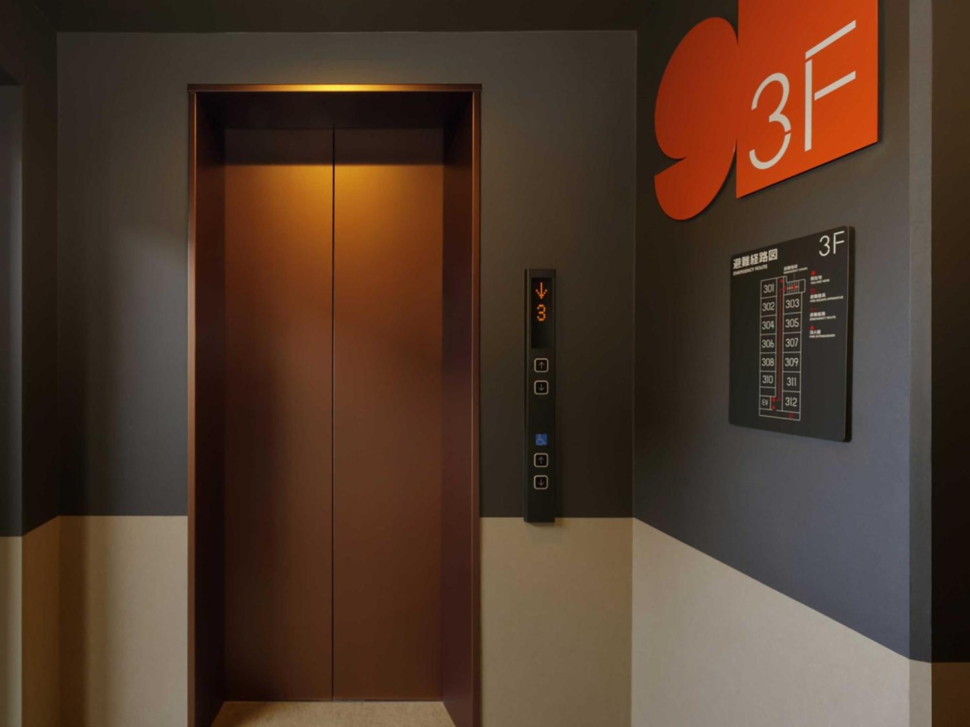 Smart Place Inn Kyoto Shijo Omiya East מראה חיצוני תמונה